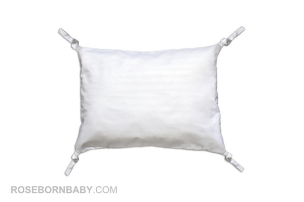 Picture of knot shape pillow white